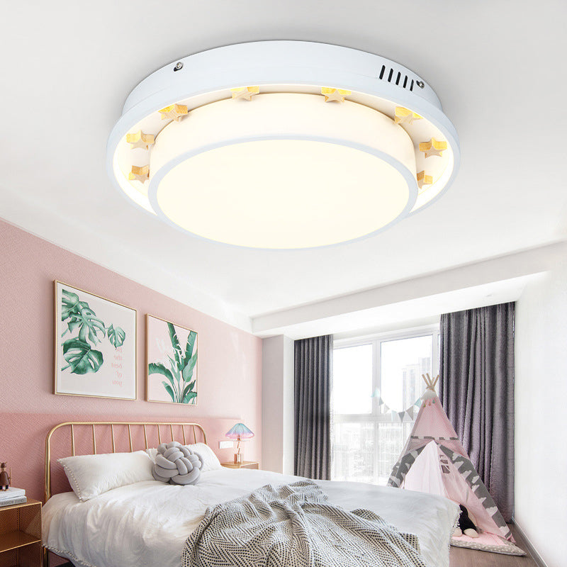 Circular Flush Mount Modernist Metal 16"/19.5" Wide LED White Ceiling Light Fixture for Bedroom Clearhalo 'Ceiling Lights' 'Close To Ceiling Lights' 'Close to ceiling' 'Flush mount' Lighting' 289860