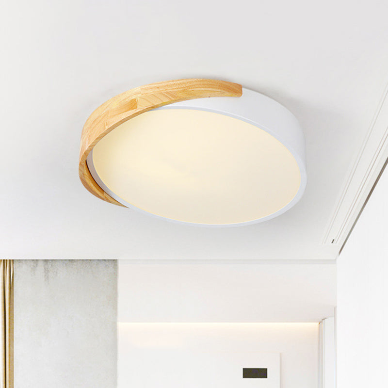 Metal Round Flushmount Macaron LED White Close to Ceiling Lamp in Warm/White Light White Warm Clearhalo 'Ceiling Lights' 'Close To Ceiling Lights' 'Close to ceiling' 'Flush mount' Lighting' 290235