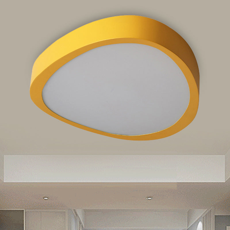 LED Living Room Ceiling Flush Mount Yellow Flush Light Fixture with Triangle Acrylic Shade in Warm/White Light, 14"/18"/21.5" Long Clearhalo 'Ceiling Lights' 'Close To Ceiling Lights' 'Close to ceiling' 'Flush mount' Lighting' 290726