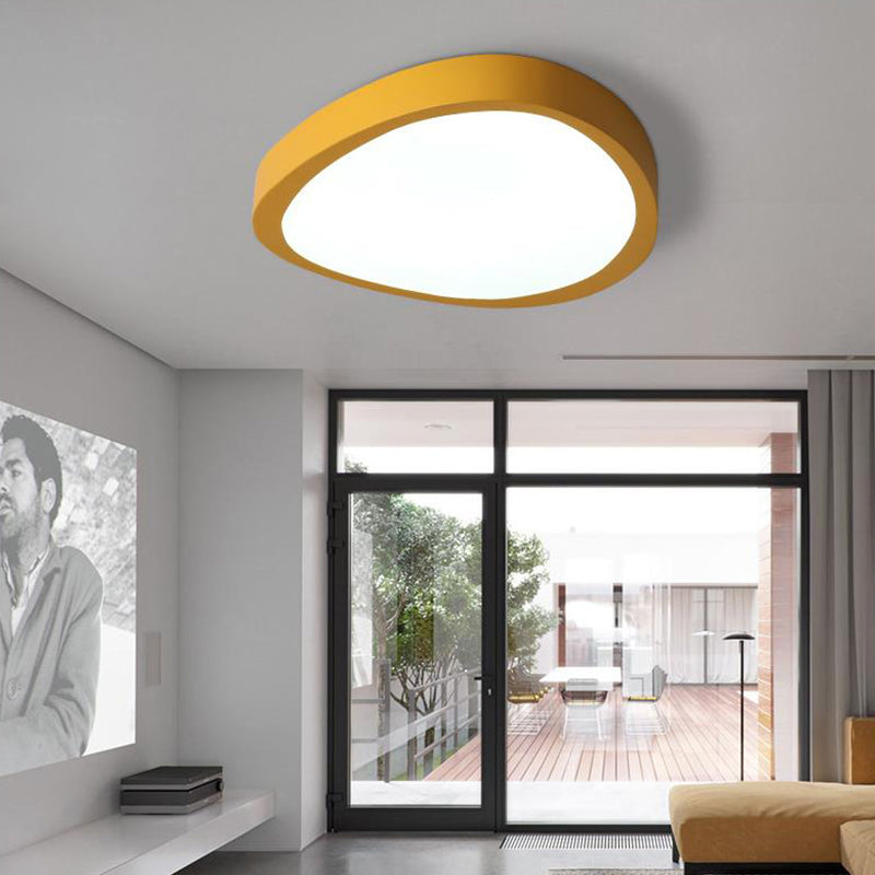 LED Living Room Ceiling Flush Mount Yellow Flush Light Fixture with Triangle Acrylic Shade in Warm/White Light, 14"/18"/21.5" Long Clearhalo 'Ceiling Lights' 'Close To Ceiling Lights' 'Close to ceiling' 'Flush mount' Lighting' 290728