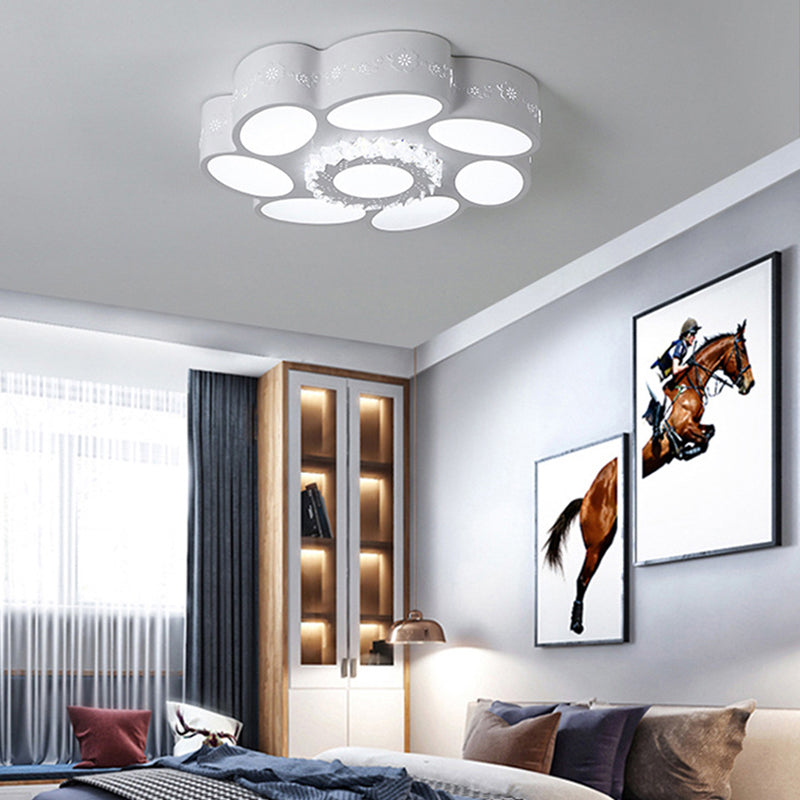 Modern Stylish Flower Flush Mount Lamp Metallic LED White Ceiling Light Fixture in Warm/White Light/Remote Control Stepless Dimming Clearhalo 'Ceiling Lights' 'Close To Ceiling Lights' 'Close to ceiling' 'Flush mount' Lighting' 291123