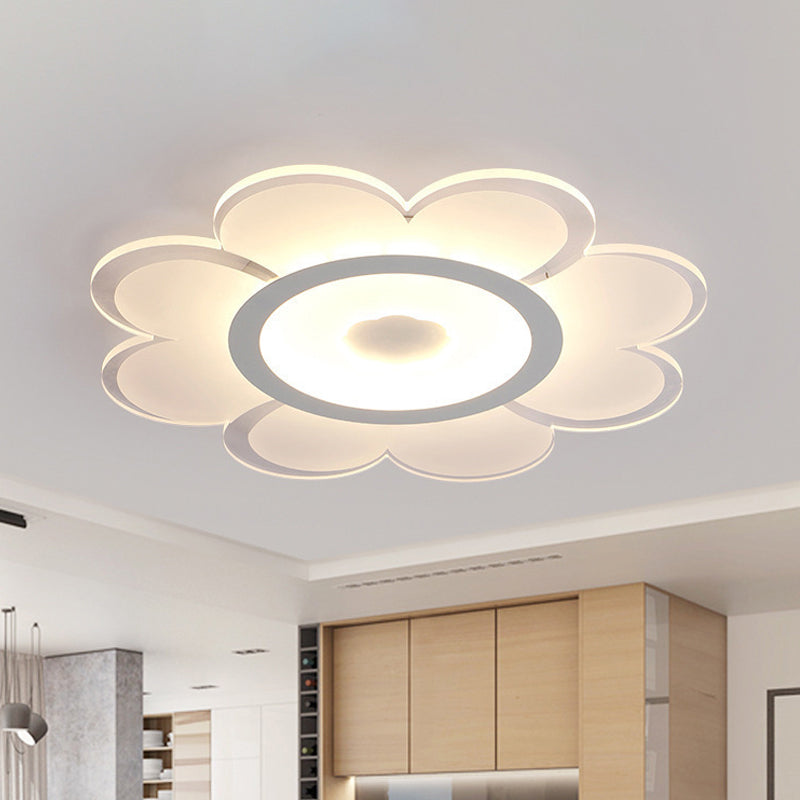 16.5"/20.5"/24.5" W White Flower Ceiling Lamp Contemporary LED Acrylic Flushmount in Warm/White/Remote Control Stepless Dimming White Yellow Clearhalo 'Ceiling Lights' 'Close To Ceiling Lights' 'Close to ceiling' 'Flush mount' Lighting' 292125