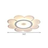 16.5"/20.5"/24.5" W White Flower Ceiling Lamp Contemporary LED Acrylic Flushmount in Warm/White/Remote Control Stepless Dimming Clearhalo 'Ceiling Lights' 'Close To Ceiling Lights' 'Close to ceiling' 'Flush mount' Lighting' 292128