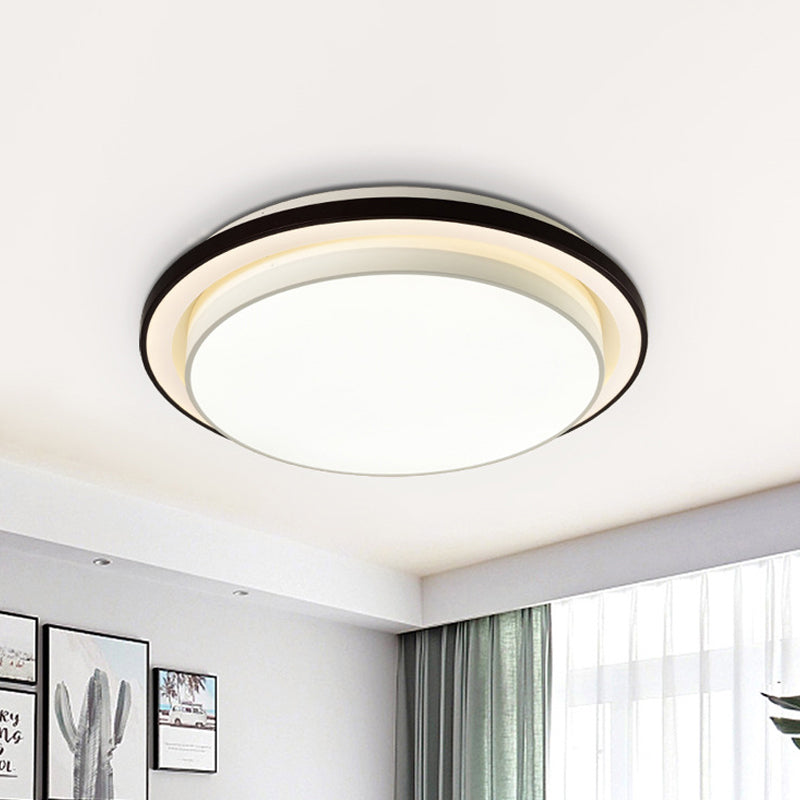 19.5"/31.5" Dia Round Iron Flush Light Contemporary LED Black and White Ceiling Lamp with Acrylic Diffuser in Third Gear Clearhalo 'Ceiling Lights' 'Close To Ceiling Lights' 'Close to ceiling' 'Flush mount' Lighting' 292154