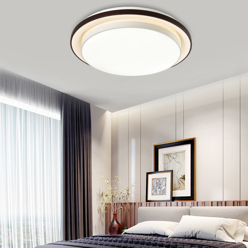 19.5"/31.5" Dia Round Iron Flush Light Contemporary LED Black and White Ceiling Lamp with Acrylic Diffuser in Third Gear Clearhalo 'Ceiling Lights' 'Close To Ceiling Lights' 'Close to ceiling' 'Flush mount' Lighting' 292156