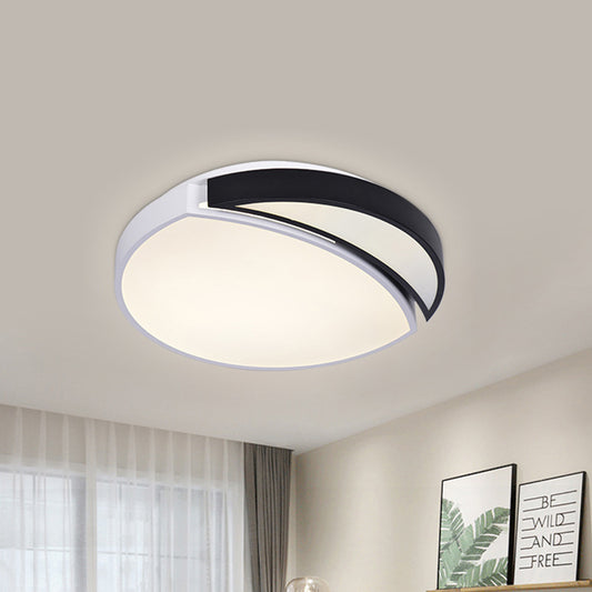 LED Round Ceiling Flush Light Modernist Acrylic Black and White Flushmount Lighting in Warm/White/3 Color Light Black-White 3 Color Clearhalo 'Ceiling Lights' 'Close To Ceiling Lights' 'Close to ceiling' 'Flush mount' Lighting' 292232