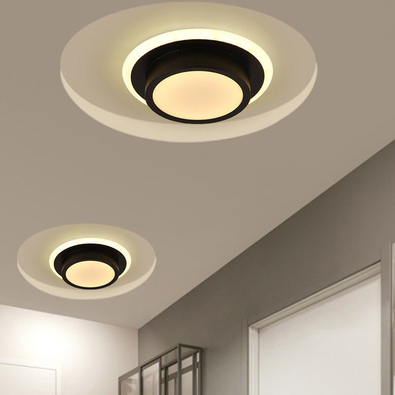 Mini Round/Square Flush Mount Ceiling Light Contemporary Metal LED Black/White Flushmount in Warm/White Light Clearhalo 'Ceiling Lights' 'Close To Ceiling Lights' 'Close to ceiling' 'Flush mount' Lighting' 292451