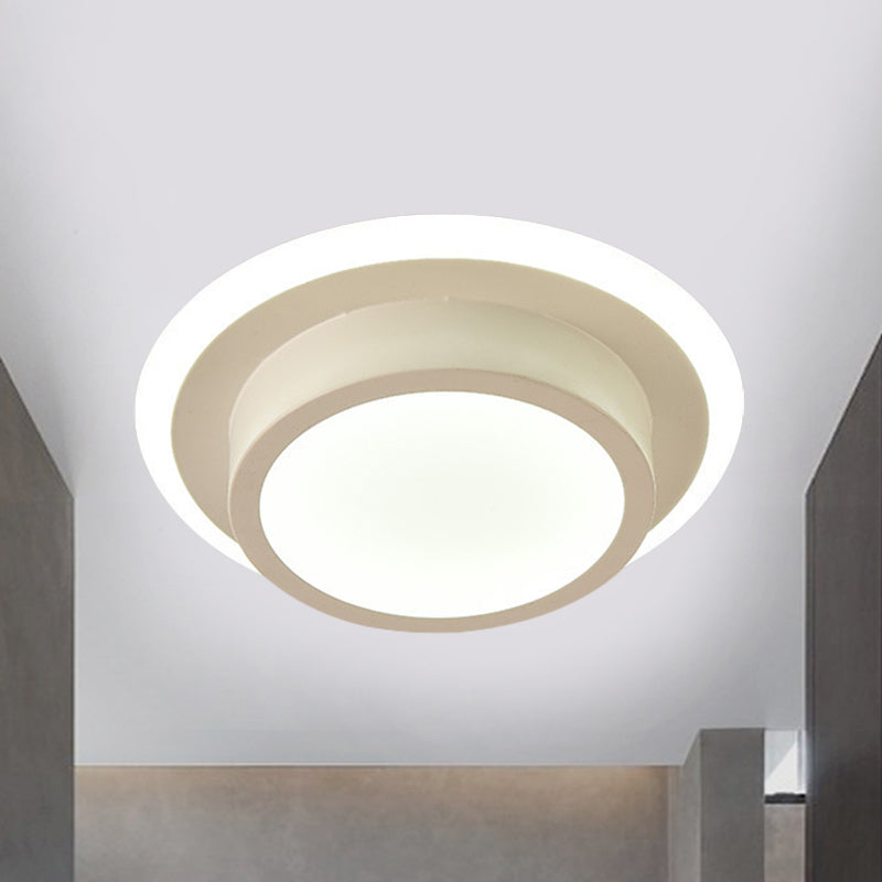 Mini Round/Square Flush Mount Ceiling Light Contemporary Metal LED Black/White Flushmount in Warm/White Light White White Round Clearhalo 'Ceiling Lights' 'Close To Ceiling Lights' 'Close to ceiling' 'Flush mount' Lighting' 292462