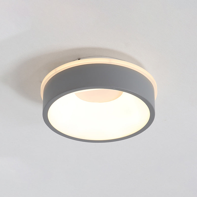 Nordic Hollowed Triangle/Round/Square Flush Lamp Metallic LED Foyer Ceiling Mounted Light in Grey/White Clearhalo 'Ceiling Lights' 'Close To Ceiling Lights' 'Close to ceiling' 'Flush mount' Lighting' 292530