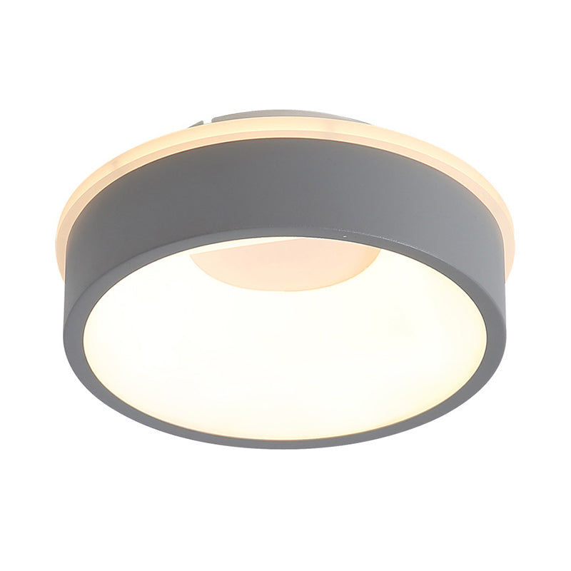 Nordic Hollowed Triangle/Round/Square Flush Lamp Metallic LED Foyer Ceiling Mounted Light in Grey/White Clearhalo 'Ceiling Lights' 'Close To Ceiling Lights' 'Close to ceiling' 'Flush mount' Lighting' 292533