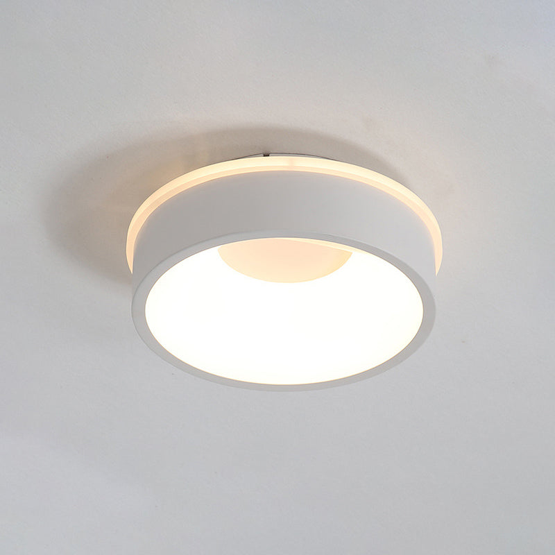 Nordic Hollowed Triangle/Round/Square Flush Lamp Metallic LED Foyer Ceiling Mounted Light in Grey/White Clearhalo 'Ceiling Lights' 'Close To Ceiling Lights' 'Close to ceiling' 'Flush mount' Lighting' 292548