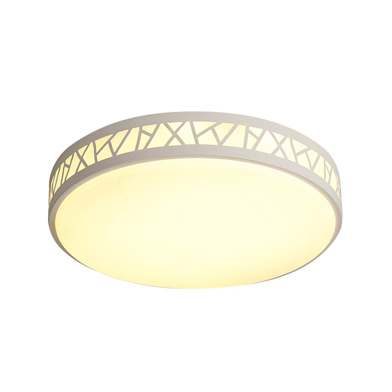 Metallic Drum Flush Ceiling Light Modernist LED White Flushmount Lighting for Bedroom Clearhalo 'Ceiling Lights' 'Close To Ceiling Lights' 'Close to ceiling' 'Flush mount' Lighting' 293662