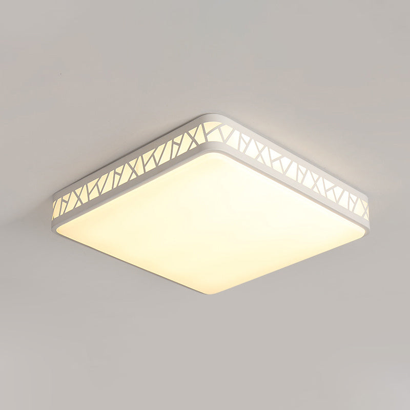 Square Box Flush Ceiling Light Contemporary Metallic Integrated LED Flushmount in White Clearhalo 'Ceiling Lights' 'Close To Ceiling Lights' 'Close to ceiling' 'Flush mount' Lighting' 294133