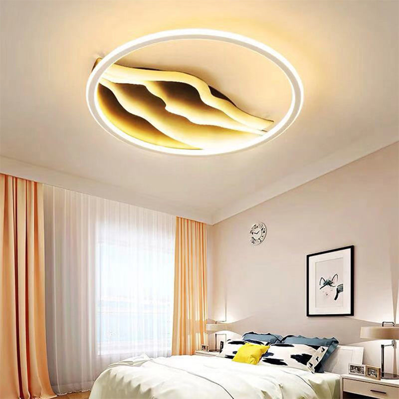 16"/19.5" Dia Wavy LED Ceiling Flush Mount Modern Stylish Acrylic Black and White Flush Lighting in Warm/White Light for Bedroom Clearhalo 'Ceiling Lights' 'Close To Ceiling Lights' 'Close to ceiling' 'Flush mount' Lighting' 294266