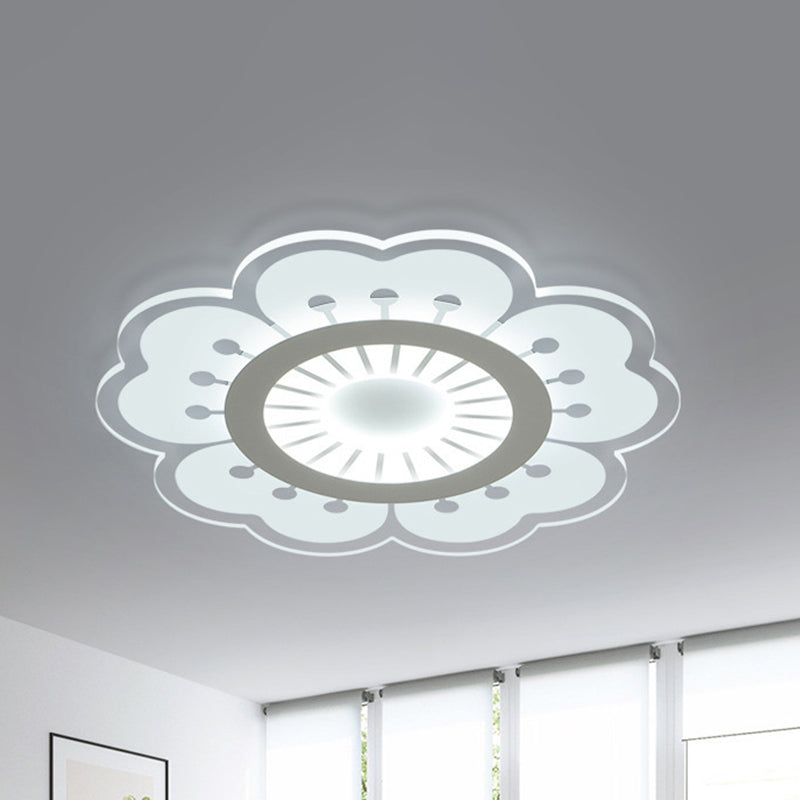 Flower Ceiling Fixture Contemporary Acrylic White 16.5"/20.5" Wide LED Flush Mount Lighting, Warm/White/3 Color Light White Clearhalo 'Ceiling Lights' 'Close To Ceiling Lights' 'Close to ceiling' 'Flush mount' Lighting' 294330