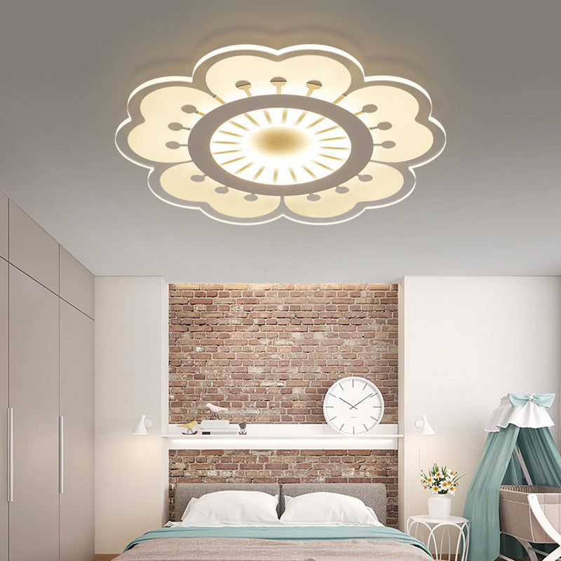 Flower Ceiling Fixture Contemporary Acrylic White 16.5"/20.5" Wide LED Flush Mount Lighting, Warm/White/3 Color Light Clearhalo 'Ceiling Lights' 'Close To Ceiling Lights' 'Close to ceiling' 'Flush mount' Lighting' 294333