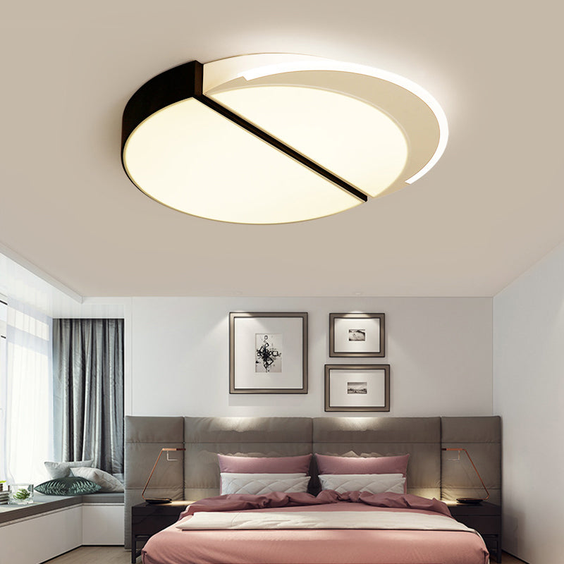 Black-White Round Ceiling Lighting Modern Metal LED Flush Mount Fixture in Warm/White/3 Color Light, 16"/19.5" Wide Black-White Clearhalo 'Ceiling Lights' 'Close To Ceiling Lights' 'Close to ceiling' 'Flush mount' Lighting' 294374