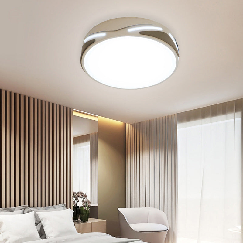 18.5"/21.5" Wide LED Flush Light Fixture Modern White Ceiling Mount Light with Round Metal Shade, Warm/White/Natural Light White Clearhalo 'Ceiling Lights' 'Close To Ceiling Lights' 'Close to ceiling' 'Flush mount' Lighting' 294860