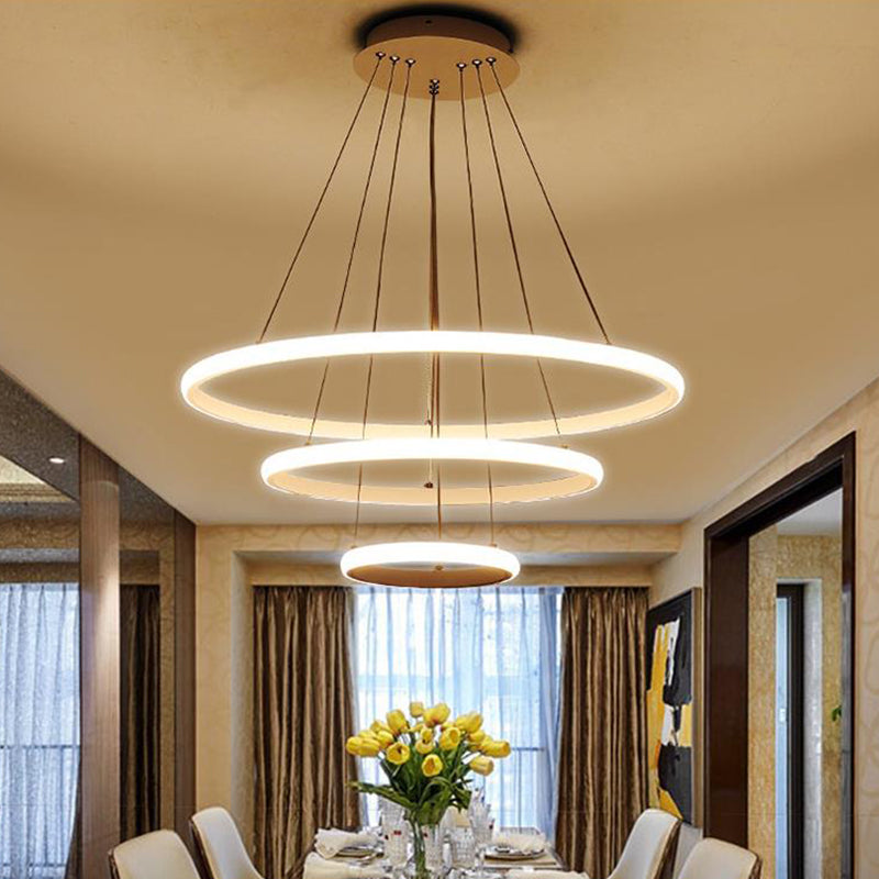 31.5"/39" Wide Ring Pendant Light Fixture Simple Style Acrylic White LED Chandelier Lamp, Warm/White Light Clearhalo 'Ceiling Lights' 'Chandeliers' 'Modern Chandeliers' 'Modern' Lighting' 295292