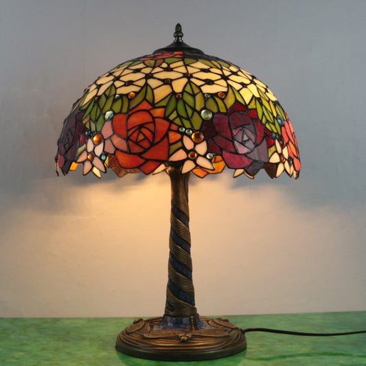 1 Light Flower Nightstand Lamp Tiffany Style Brass Stained Glass Night Table Light for Bedroom Clearhalo 'Lamps' 'Table Lamps' Lighting' 295485