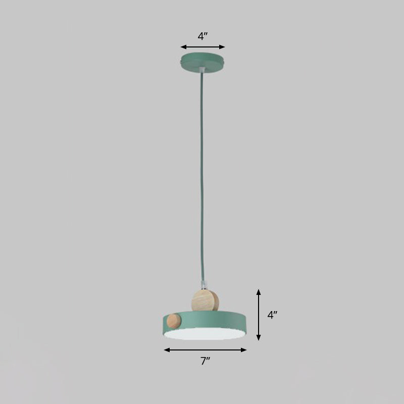 Metal Drum Pendant Ceiling Light Minimalist 1 Light Hanging Lamp Kit in Green for Dining Room Clearhalo 'Ceiling Lights' 'Modern Pendants' 'Modern' 'Pendant Lights' 'Pendants' Lighting' 296240