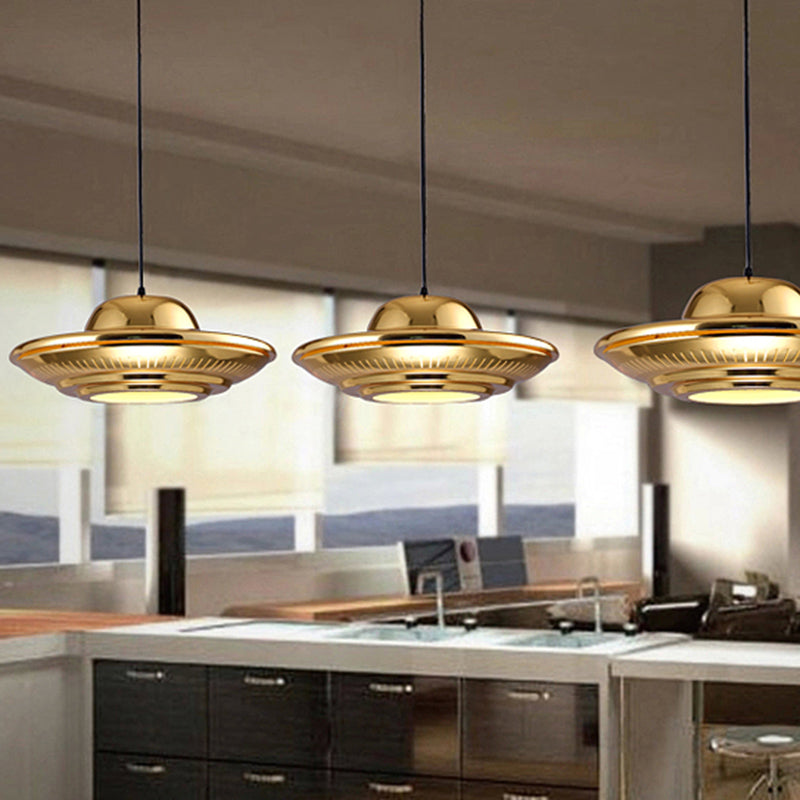 Modern Saucer Pendant Lighting Fixture Metal 16"/18" Wide 1 Light Dining Room Hanging Light Kit in Gold Clearhalo 'Ceiling Lights' 'Modern Pendants' 'Modern' 'Pendant Lights' 'Pendants' Lighting' 296927