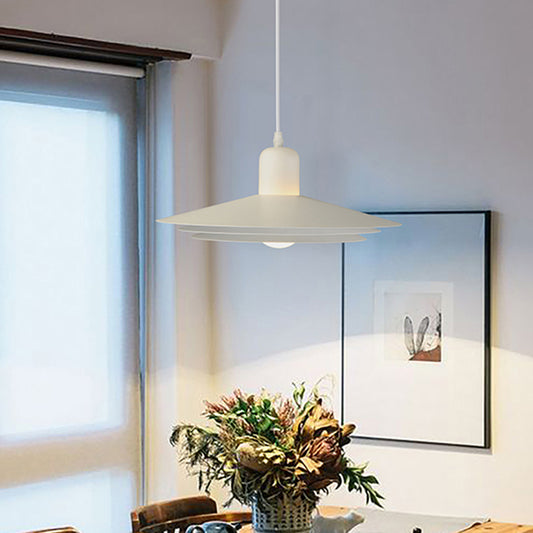 Metal Circular Pendant Light Modernist 1 Bulb White Suspended Lighting Fixture for Dining Room White Clearhalo 'Ceiling Lights' 'Glass shade' 'Glass' 'Modern Pendants' 'Modern' 'Pendant Lights' 'Pendants' Lighting' 302848