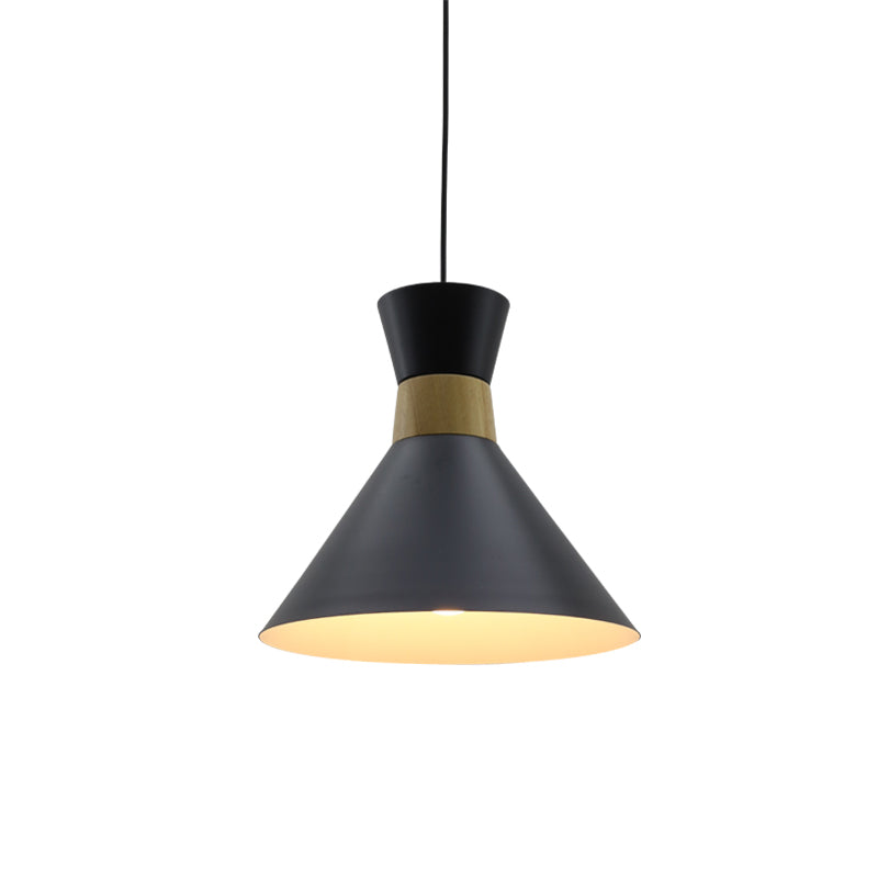 Conical Metal Hanging Light Kit Minimalist 1 Light Black Suspension Pendant for Dining Room Clearhalo 'Ceiling Lights' 'Modern Pendants' 'Modern' 'Pendant Lights' 'Pendants' Lighting' 313224