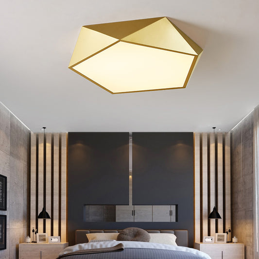 16.5"/20.5" W Pentagon Bedroom Flush Lighting Metal Modernist LED Close to Ceiling Lighting Fixture in Gold Finish Clearhalo 'Ceiling Lights' 'Close To Ceiling Lights' 'Close to ceiling' 'Flush mount' Lighting' 313234