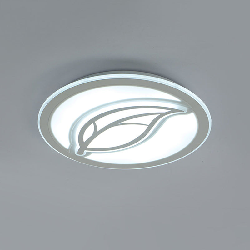 Modern Style Circle Flush Mount Ceiling Light LED Hallway Flush Mount Lamp in White with Leaf Pattern, 16"/20"/24" Wide Clearhalo 'Ceiling Lights' 'Close To Ceiling Lights' 'Close to ceiling' 'Flush mount' Lighting' 313507