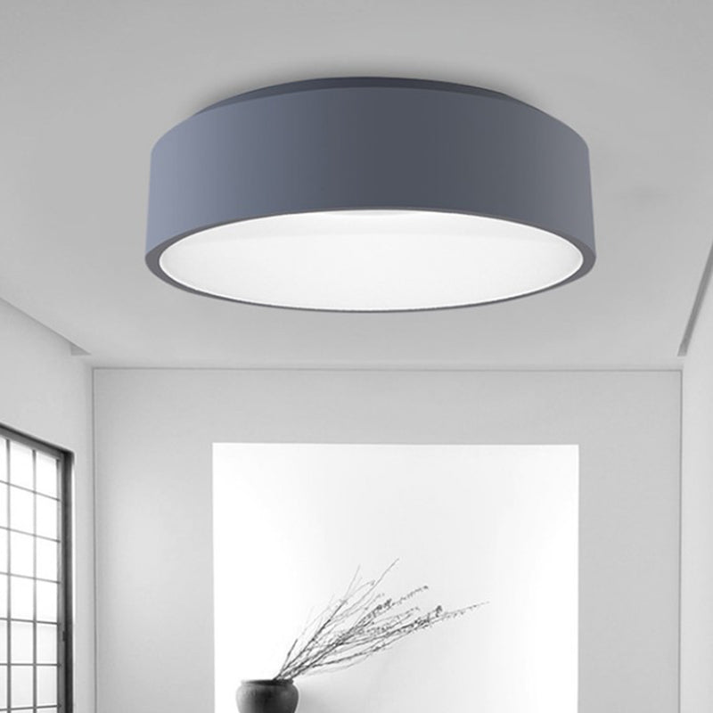 18"/23.5" Wide Grey Circular Flush Ceiling Lamp Modern LED Metal Flush Mount Light in White/Warm Light Grey White Clearhalo 'Ceiling Lights' 'Close To Ceiling Lights' 'Close to ceiling' 'Flush mount' Lighting' 313631