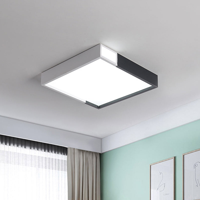 Modernist LED Flush Mount Lighting with Metal Shade Black and White Square Close to Ceiling Lamp, 16"/19.5"/23.5" W Clearhalo 'Ceiling Lights' 'Close To Ceiling Lights' 'Close to ceiling' 'Flush mount' Lighting' 313654