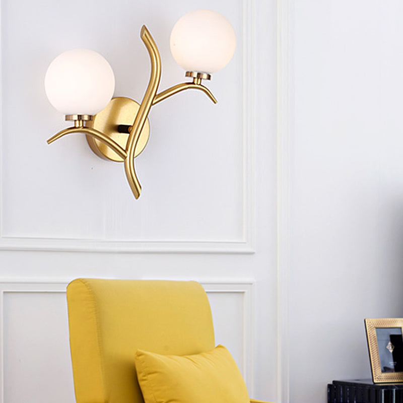 Branch Wall Lighting Modernist Metal 2 Bulbs Sconce Light Fixture in Gold for Living Room Gold Clearhalo 'Cast Iron' 'Glass' 'Industrial' 'Modern wall lights' 'Modern' 'Tiffany' 'Traditional wall lights' 'Wall Lamps & Sconces' 'Wall Lights' Lighting' 325142