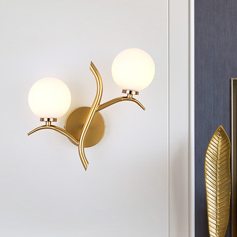 Branch Wall Lighting Modernist Metal 2 Bulbs Sconce Light Fixture in Gold for Living Room Clearhalo 'Cast Iron' 'Glass' 'Industrial' 'Modern wall lights' 'Modern' 'Tiffany' 'Traditional wall lights' 'Wall Lamps & Sconces' 'Wall Lights' Lighting' 325143