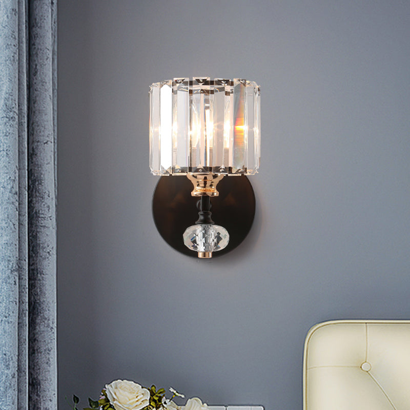 Drum Sconce Light Contemporary Clear Ribbed Glass 1 Head Wall Mounted Lamp in Black Clearhalo 'Cast Iron' 'Glass' 'Industrial' 'Modern wall lights' 'Modern' 'Tiffany' 'Traditional wall lights' 'Wall Lamps & Sconces' 'Wall Lights' Lighting' 330886