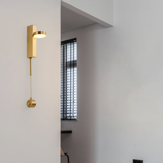 Round Metal Wall Sconce Light Modernism 1 Bulb Brass LED Wall Lighting in Warm/White Light Clearhalo 'Cast Iron' 'Glass' 'Industrial' 'Modern wall lights' 'Modern' 'Tiffany' 'Traditional wall lights' 'Wall Lamps & Sconces' 'Wall Lights' Lighting' 340322