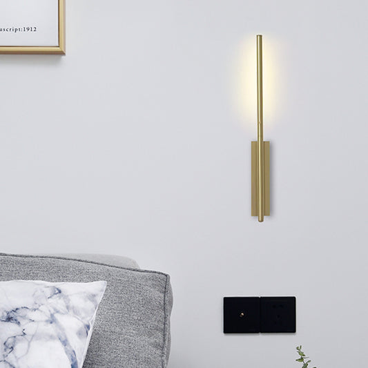 Metal Linear Wall Sconce Lighting Contemporary 1 Head Gold LED Wall Light Fixture for Bedroom Gold Clearhalo 'Cast Iron' 'Glass' 'Industrial' 'Modern wall lights' 'Modern' 'Tiffany' 'Traditional wall lights' 'Wall Lamps & Sconces' 'Wall Lights' Lighting' 340330