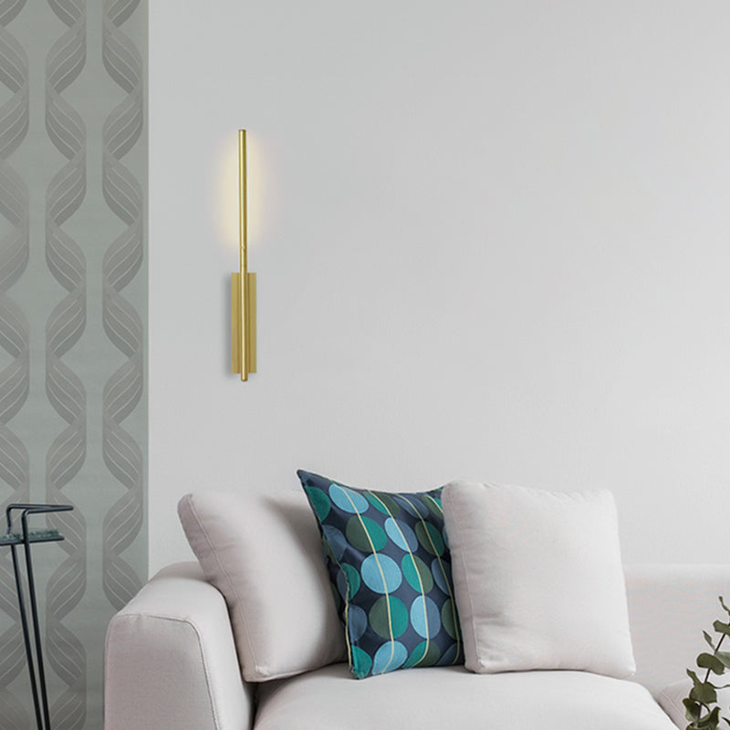 Metal Linear Wall Sconce Lighting Contemporary 1 Head Gold LED Wall Light Fixture for Bedroom Clearhalo 'Cast Iron' 'Glass' 'Industrial' 'Modern wall lights' 'Modern' 'Tiffany' 'Traditional wall lights' 'Wall Lamps & Sconces' 'Wall Lights' Lighting' 340332