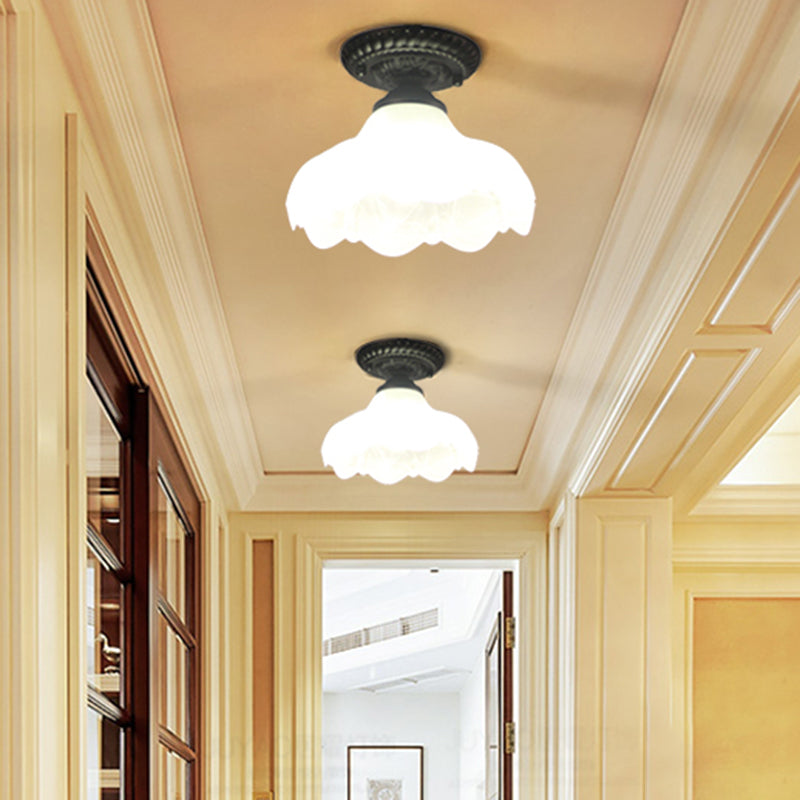 1 Light Scalloped Flush Mount Lamp Traditional White Glass Ceiling Mounted Fixture for Corridor Clearhalo 'Ceiling Lights' 'Close To Ceiling Lights' 'Close to ceiling' 'Flush mount' Lighting' 342534