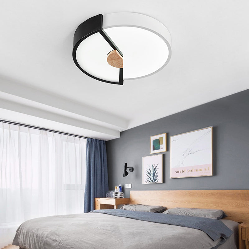 Metallic Splicing Round Flush Light Modern Integrated LED Black/Pink/Yellow Ceiling Mounted Lamp, 12"/16"/19.5" Wide Black 12" Clearhalo 'Ceiling Lights' 'Close To Ceiling Lights' 'Close to ceiling' 'Flush mount' Lighting' 369618