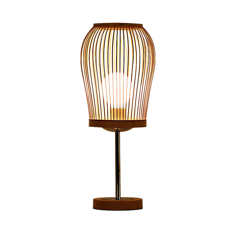 Lantern Task Lighting Chinese Bamboo 1 Bulb Beige Small Desk Lamp for Living Room Clearhalo 'Lamps' 'Table Lamps' Lighting' 369954