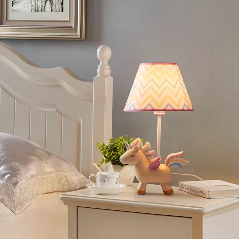 Baby shops pink desk lamp