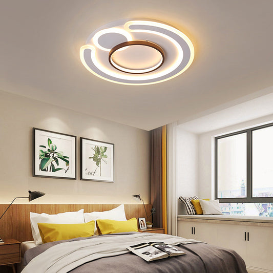 16.5"/20.5"/24.5" Wide Metal Round Ceiling Flush Mount Nordic Style White Flush Lamp in Warm/White White 16.5" Clearhalo 'Ceiling Lights' 'Close To Ceiling Lights' 'Close to ceiling' 'Semi-flushmount' Lighting' 377561