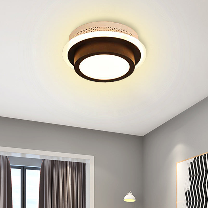 Acrylic Round/Square/Triangle Flush Ceiling Light Corridor Foyer Modern Style LED Ceiling Lamp in Black/White Black Round Clearhalo 'Ceiling Lights' 'Close To Ceiling Lights' 'Close to ceiling' 'Flush mount' Lighting' 377869