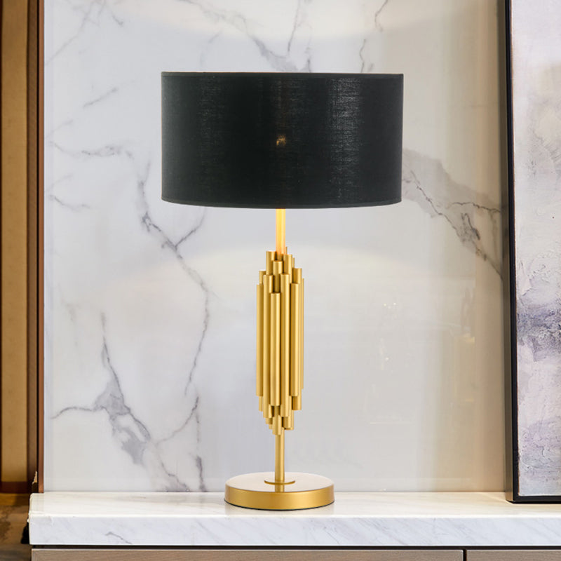 Contemporary Shaded Desk Light Fabric 1 Head Nightstand Lamp in Black with Gold Circular Metal Base Black Clearhalo 'Lamps' 'Table Lamps' Lighting' 380391