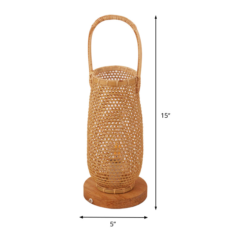 Beige Basket Desk Lamp Japanese 1 Head Bamboo Task Lighting with Circle Wood Base Clearhalo 'Lamps' 'Table Lamps' Lighting' 381018