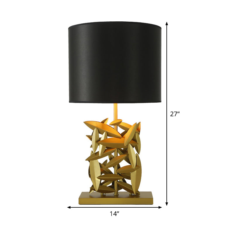 Black Barrel Table Light Modern 1 Head Fabric Desk Lamp with Gold Rectangular Metal Base Clearhalo 'Lamps' 'Table Lamps' Lighting' 384202