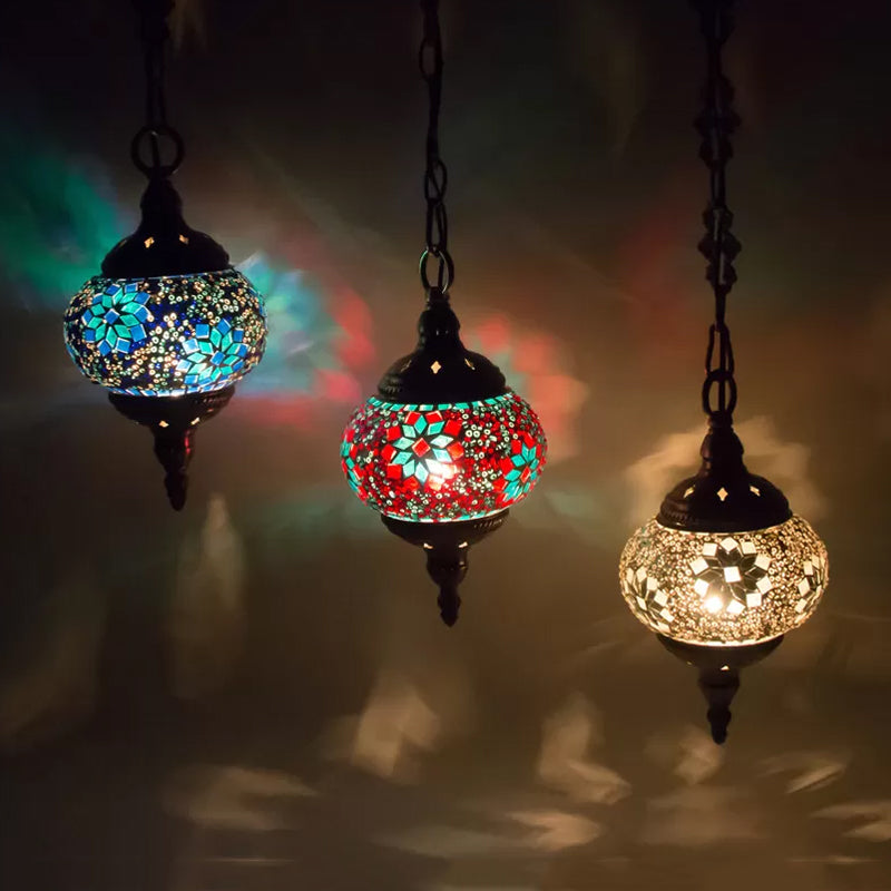 3 Heads Stained Art Glass Suspension Lamp Vintage Red/Yellow/Green Oval Bedroom Cluster Pendant Clearhalo 'Ceiling Lights' 'Glass shade' 'Glass' 'Pendant Lights' 'Pendants' Lighting' 392010