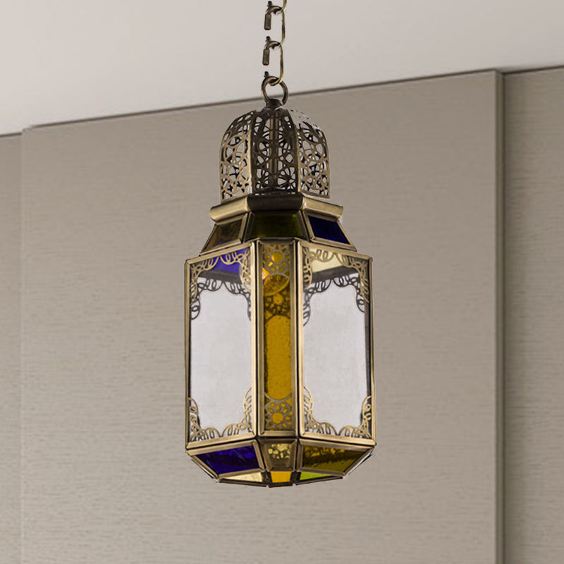1 Head Pendant Lighting Vintage Lantern Metal Hanging Ceiling Lamp in Brass for Bedroom Clearhalo 'Ceiling Lights' 'Pendant Lights' 'Pendants' Lighting' 392040