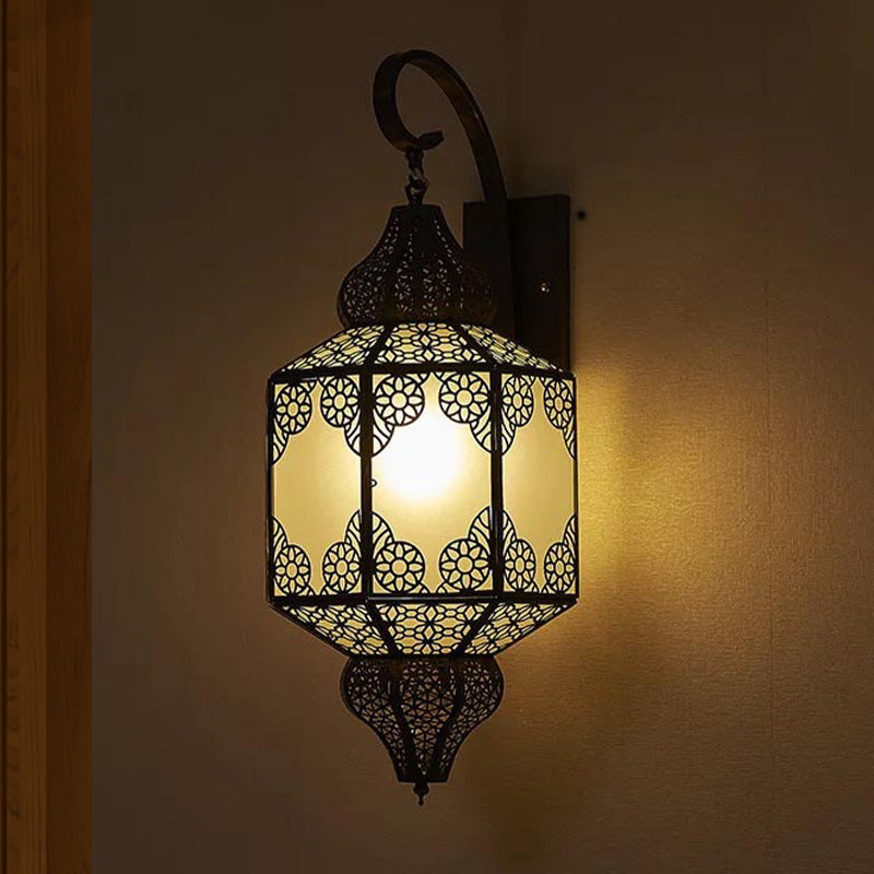 1 Head Metallic Sconce Lighting Traditional Black Lantern Outdoor Arab Wall Mount Lamp Clearhalo 'Wall Lamps & Sconces' 'Wall Lights' Lighting' 392318